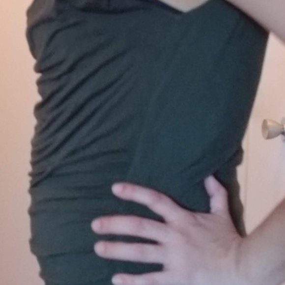 SUNG - Size Small Olive Green Ruched Cowl Neck Top - Picture 4 of 5